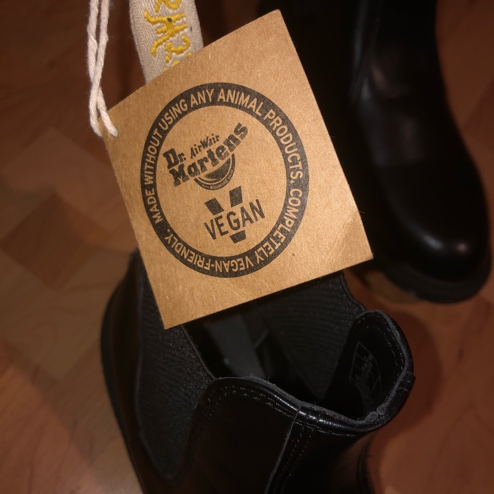 Women’s Dr. Martens Flora Boot Size 10